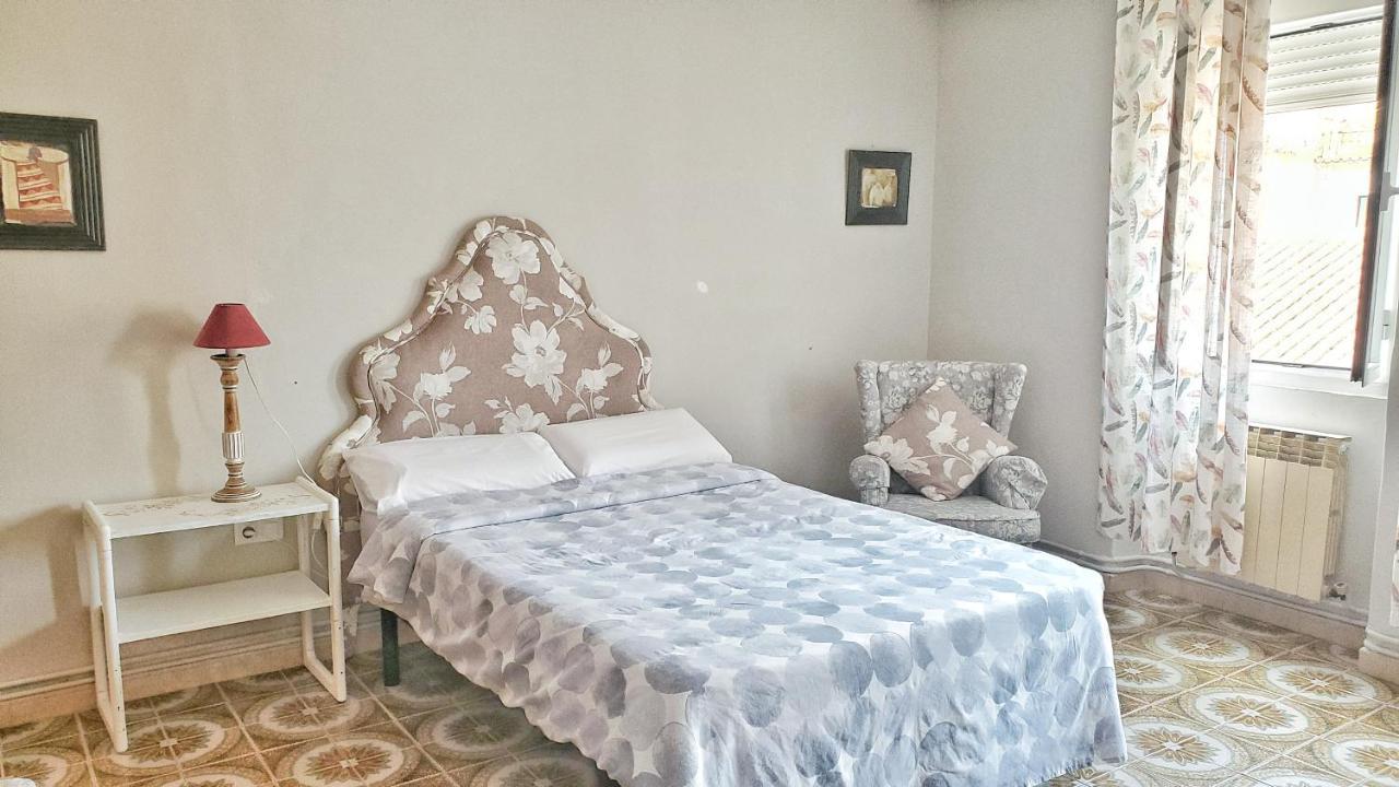 Hostal Martes Caceres Plaza Mayor - Tercer Piso Sin Ascensor 외부 사진