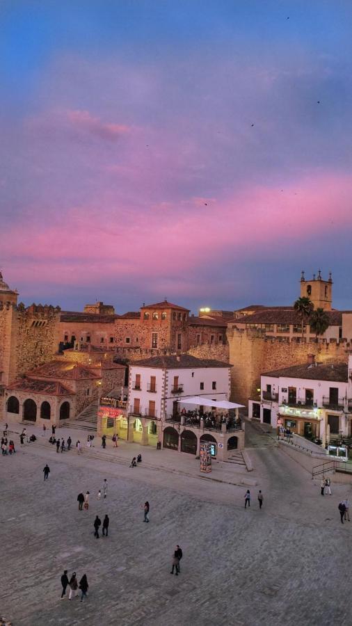 Hostal Martes Caceres Plaza Mayor - Tercer Piso Sin Ascensor 외부 사진